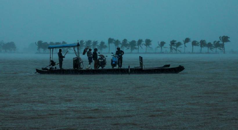 സംസ്ഥാനത്ത് ഇന്നും ശക്തമായ മഴ; രണ്ട് ജില്ലകളില് ഓറഞ്ച് അലേര്ട്ട്,