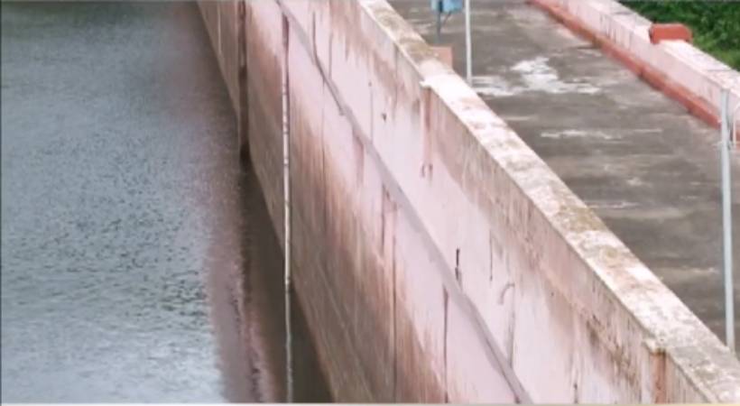 മുല്ലപ്പെരിയാറിൽ ജലനിരപ്പ് 135.25 അടി; നീരൊഴുക്ക് കുറഞ്ഞു, തമിഴ്നാട് കൊണ്ടുപോകുന്ന വെള്ളത്തിന്റെ അളവ് കൂട്ടി