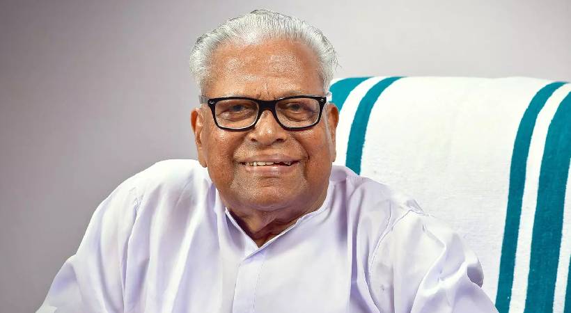 വിഎസിന്റെ ആരോഗ്യനിലയിൽ നേരിയ പുരോഗതി ‘ഉച്ചയ്ക്ക് ശേഷം നില മോശമായിരുന്നു,