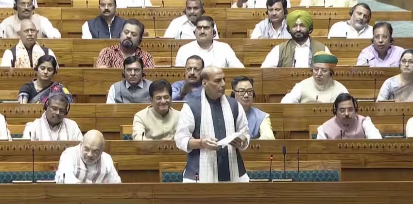 ‘പാകിസ്താൻ ആഗോള ഭീകരവാദ നേഴ്സറി, ഓപ്പറേഷൻ സുന്ദൂറിൽ നൂറിലേറെ ഭീകരവാദികൾ കൊല്ലപ്പെട്ടു’: രാജ്നാഥ് സിങ്