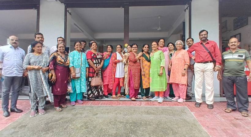 ഉത്തരാഖണ്ഡ് മേഘവിസ്ഫോടനം; ‘ഫോണിൽ ബന്ധപ്പെടാനാകുന്നില്ല’; മലയാളികൾ കുടുങ്ങിയതായി സംശയം