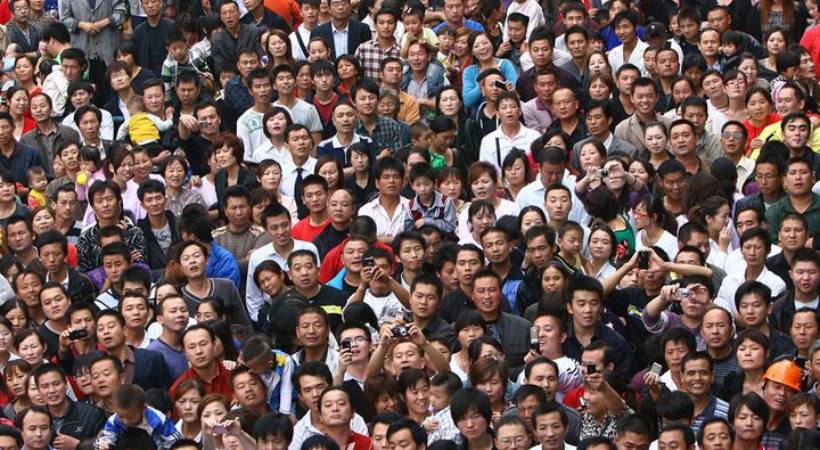 കൂടുതല്‍ കുഞ്ഞുങ്ങളെ വളര്‍ത്തിയാല്‍ ധനസഹായം നല്‍കാമെന്ന് ചൈനീസ് സര്‍ക്കാരിന്റെ വാഗ്ദാനം; ഓഫര്‍ സ്വീകരിക്കാതെ യുവാക്കള്‍