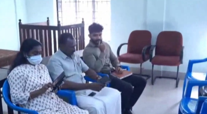 เดคเตเดถเตเตผ เดฎเตเดฐเดฟเดเตเดเตเดฐเดฟเดฒเต เดเดคเดพเดเดคเดเตเดเตเดฐเตเดเตเดเต;เดเตผเดเตเดเดเตเดเตเดคเตเดคเดฟเดฏ เดเดฆเตเดฏเตเดเดธเตเดฅเดจเต เดชเตเดเตเดเดฟเดฏเดฟเดเตเดเต