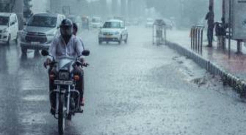 ഇന്നും നാളെയും സംസ്ഥാനത്ത് അതിതീവ്രമഴ; 14 ജില്ലകളിലും മുന്നറിയിപ്പ്