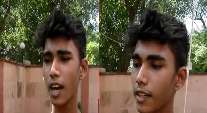 മൊബൈൽ മോഷ്ടിച്ചെന്ന് ആരോപിച്ച് മലയാളി വിദ്യാർത്ഥികൾക്ക് ക്രൂര മർദനം; സംഭവം ഡൽഹിയിൽ