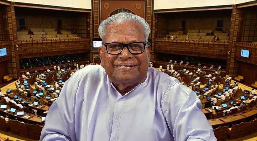 ‘വിഎസ് നേരിന്റെയും സഹനത്തിന്റെയും പ്രതീകം’; വി എസ് അച്യുതാനന്ദന് ചരമോപചാരം അർപ്പിച്ച് നിയമസഭ