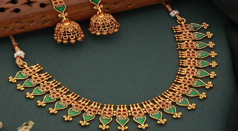 റെക്കോർഡ് വിലയിലേക്ക് കുതിച്ച് സ്വർണം; പവന് 640 രൂപ കൂടി