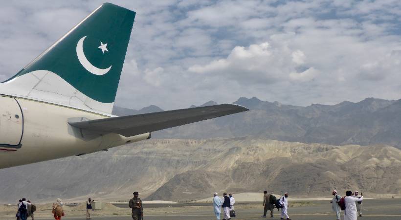 പാക് വ്യോമതാവളങ്ങളിൽ ‘റെഡ് അലേർട്ട്’; ഡൽഹി സ്ഫോടനത്തിന് പിന്നാലെ അതീവ ജാഗ്രത