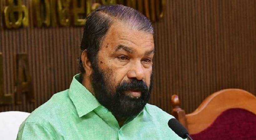 ‘കേന്ദ്ര ലേബര് കോഡ് കേരളം നടപ്പാക്കില്ല, കരട് തയാറാക്കിയതിൽ രഹസ്യ സ്വഭാവമില്ല’; വി ശിവൻകുട്ടി