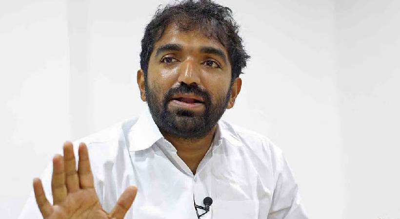 രാഹുലിനെ പാർട്ടിയിൽനിന്ന് പുറത്താക്കി, ഇരക്കെതിരെ ആരെങ്കിലും സൈബർ ആക്രമണം നടത്തിയിട്ടുണ്ടെങ്കിൽ അവർ കോൺഗ്രസുകാരല്ല’; ചാണ്ടി ഉമ്മൻ