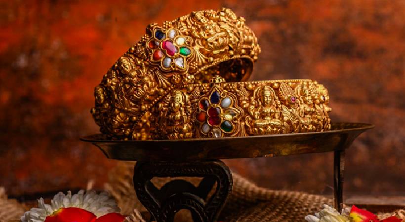 ചാഞ്ചാട്ടത്തിൽ സ്വര്ണവില; ഇന്ന് കുറഞ്ഞത് 160 രൂപ