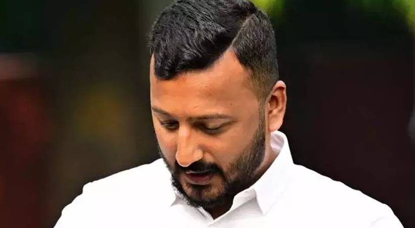 ‘പുകഞ്ഞ രാഹുൽ പുറത്ത്’; മുൻകൂർ ജാമ്യം ഇല്ല