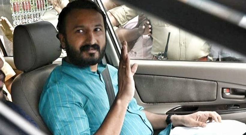 രാഹുൽ മാങ്കൂട്ടത്തിലിന്റെ അറസ്റ്റ് തടയാതെ കോടതി; ജാമ്യാപേക്ഷയിൽ തുടര്വാദം നാളെ