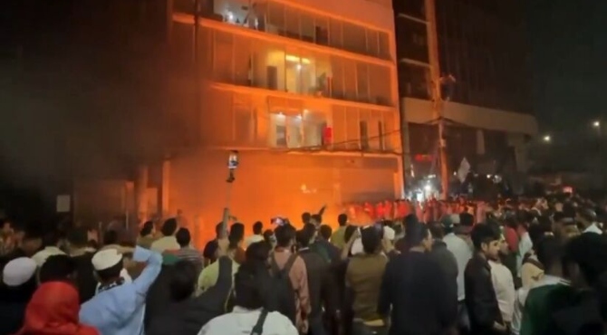 ബംഗ്ലാദേശിൽ വ്യാപക പ്രതിഷേധം