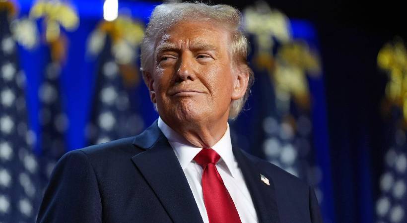 റഷ്യൻ എണ്ണ വാങ്ങുന്നതിൽ ഇന്ത്യയ്ക്ക് മേൽ ചുമത്തിയ പിഴത്തീരുവ ഒഴിവാക്കി അമേരിക്ക; ഉത്തരവിൽ ഒപ്പിട്ട് ട്രംപ്