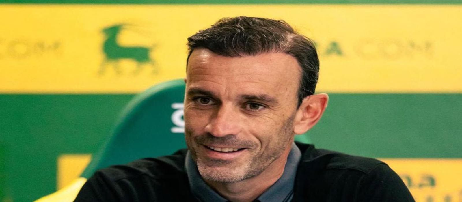 നിരന്തര തോല്വി; കേരള ബ്ലാസ്റ്റേഴ്സ് പരിശീലകന് ദവീദ് കറ്റാലയെ പുറത്താക്കി