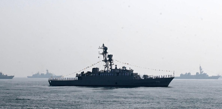 ഇറാൻ്റെ രണ്ടാം യുദ്ധക്കപ്പൽ ആക്രമണ ഭീഷണിയിൽ, ശ്രീലങ്കൻ സമുദ്ര അതിർത്തിയിൽ; കപ്പലിൽ നൂറിലധികം നാവികർ