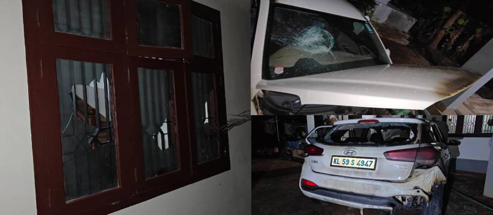 പയ്യന്നൂരിൽ വി കുഞ്ഞികൃഷ്ണനെ പിന്തുണച്ചയാളുടെ കാർ കത്തിച്ചു; വീടിന് നേരെയും ആക്രമണം