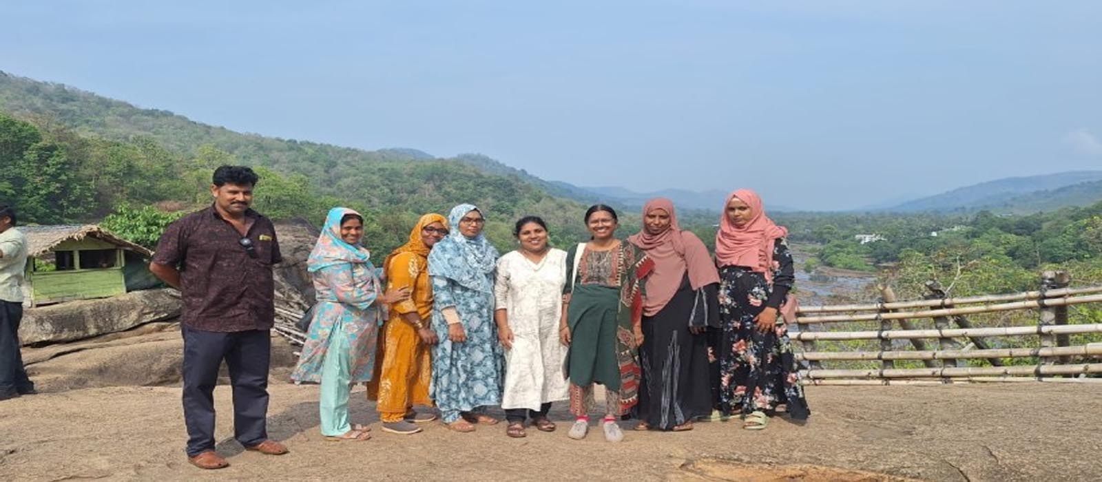 ‘എല്ലാ വർഷവും യാത്ര പോകാറുണ്ട്; ഞങ്ങളും പോകേണ്ടതായിരുന്നു’; വാൽപ്പാറ അപകടത്തിൽ നടുങ്ങി നാട്