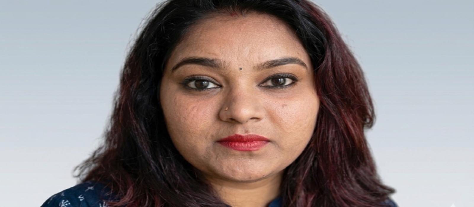 കുഞ്ഞിന്റെ ഡയപ്പര്‍ കത്തിക്കാന്‍ ഗ്യാസ് അടുപ്പില്‍ നിന്ന് തീ കൊളുത്തി; നൈറ്റിയില്‍ തീപിടിച്ച് യുവതി മരിച്ചു