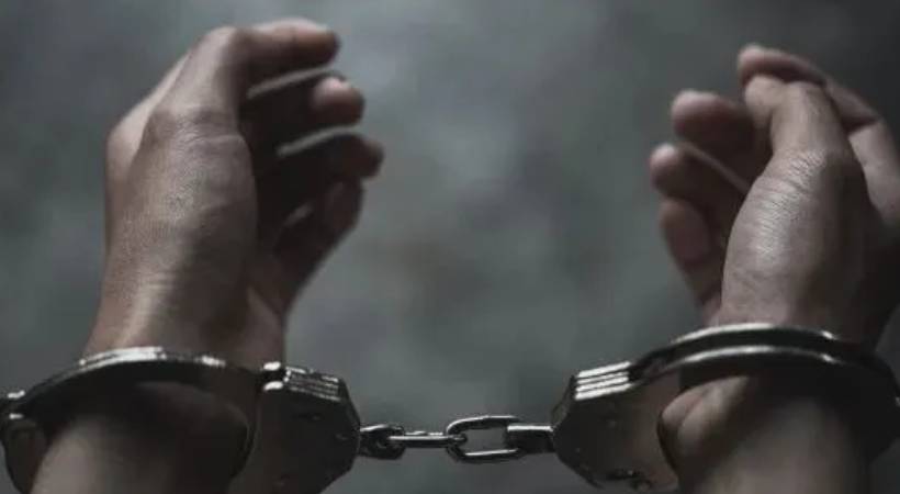 ‘സ്ത്രീ എന്ന വ്യാജേന സോഷ്യൽ മീഡിയയിൽ പ്രൊഫൈലുണ്ടാക്കി ലക്ഷങ്ങളുടെ തട്ടിപ്പ്’; KSU മുൻ നേതാവ് അറസ്റ്റിൽ