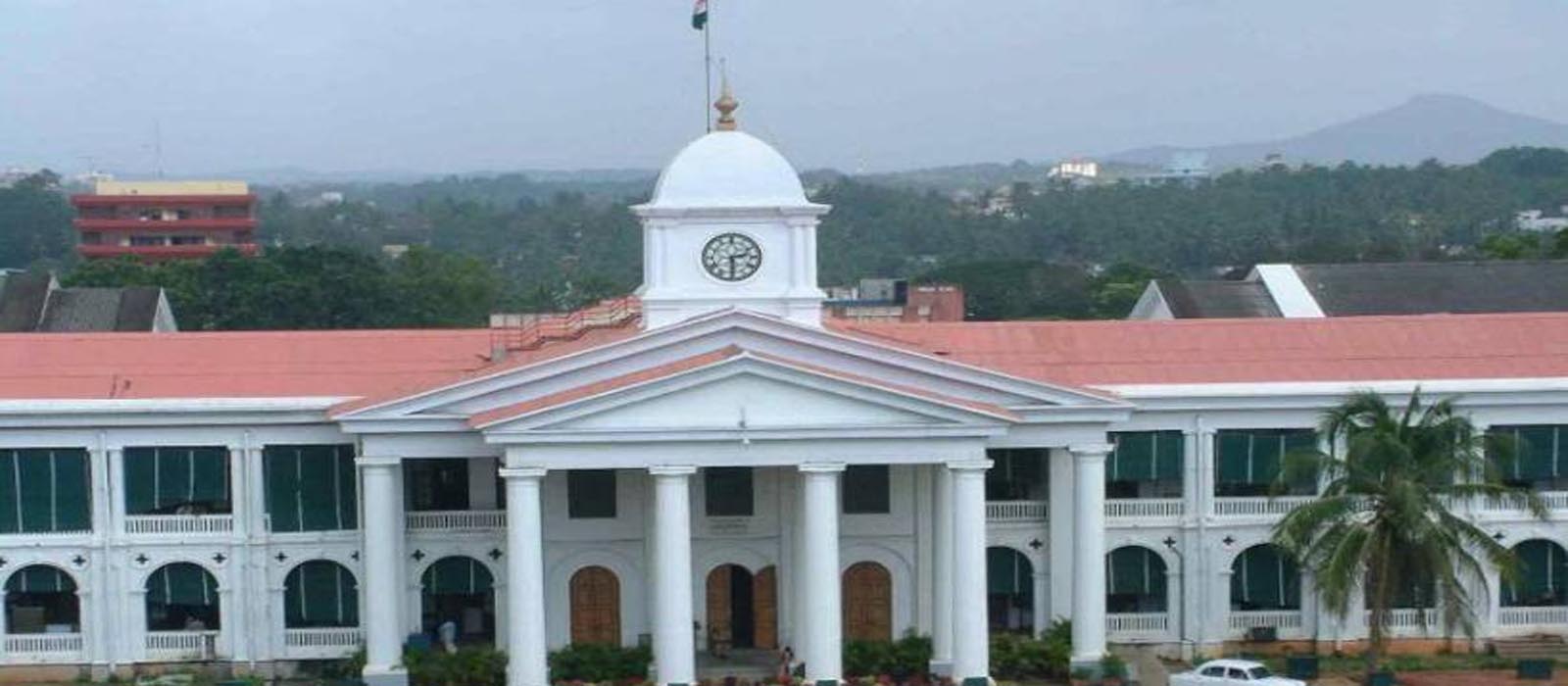 മലപ്പുറത്ത്‌ മിന്നലേറ്റ് മരിച്ചവരുടെ കുടുംബാംഗങ്ങൾക്ക് ധനസഹായം: ചീഫ് സെക്രട്ടറിയുടെ അധ്യക്ഷതയിൽ യോഗം ചേർന്നു