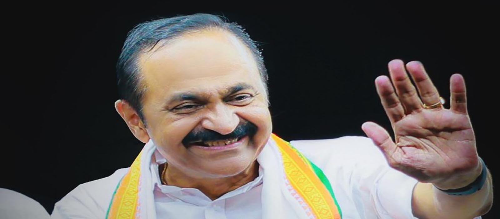 ‘അഭിപ്രായ പ്രകടനമോ അവകാശ വാദങ്ങള്‍ക്കോ ഇല്ല; മുഖ്യമന്ത്രി ആരാകുമെന്ന് പാര്‍ട്ടി തീരുമാനിക്കട്ടെ’; വി ഡി സതീശന്‍