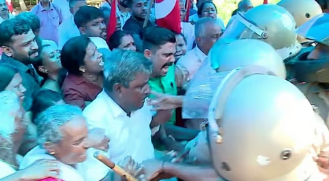മലയിടംതുരുത്തിലെ കുടിയൊഴിപ്പിക്കൽ; സമവായ ചർച്ച ഇന്ന് രാത്രി കൊച്ചിയിൽ
