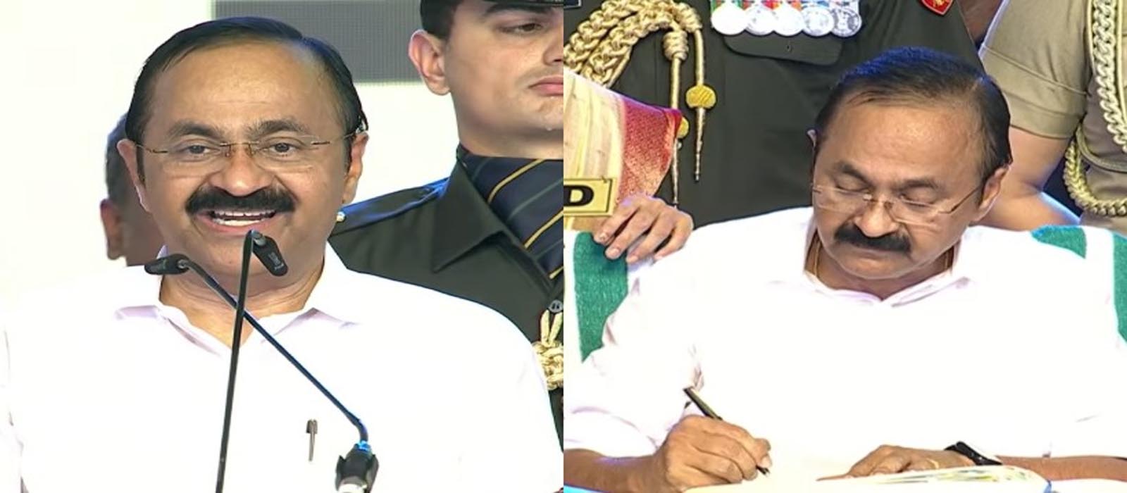 വടശേരി ദാമോദരന് മേനോന് സതീശന് എന്ന ഞാന്… കേരളത്തിന്റെ 13ാം മുഖ്യമന്ത്രിയായി സത്യപ്രതിജ്ഞ ചെയ്ത് വി ഡി സതീശന്