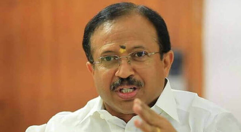 സുഗതനെതിരെയുള്ള കേസുകൾ പൊലീസിന്റെ വ്യാജ സൃഷ്ടി, തിരുവനന്തപുരം നഗരസഭയിൽ ഭരണ സ്തംഭനം ഇല്ല; വി മുരളീധരൻ