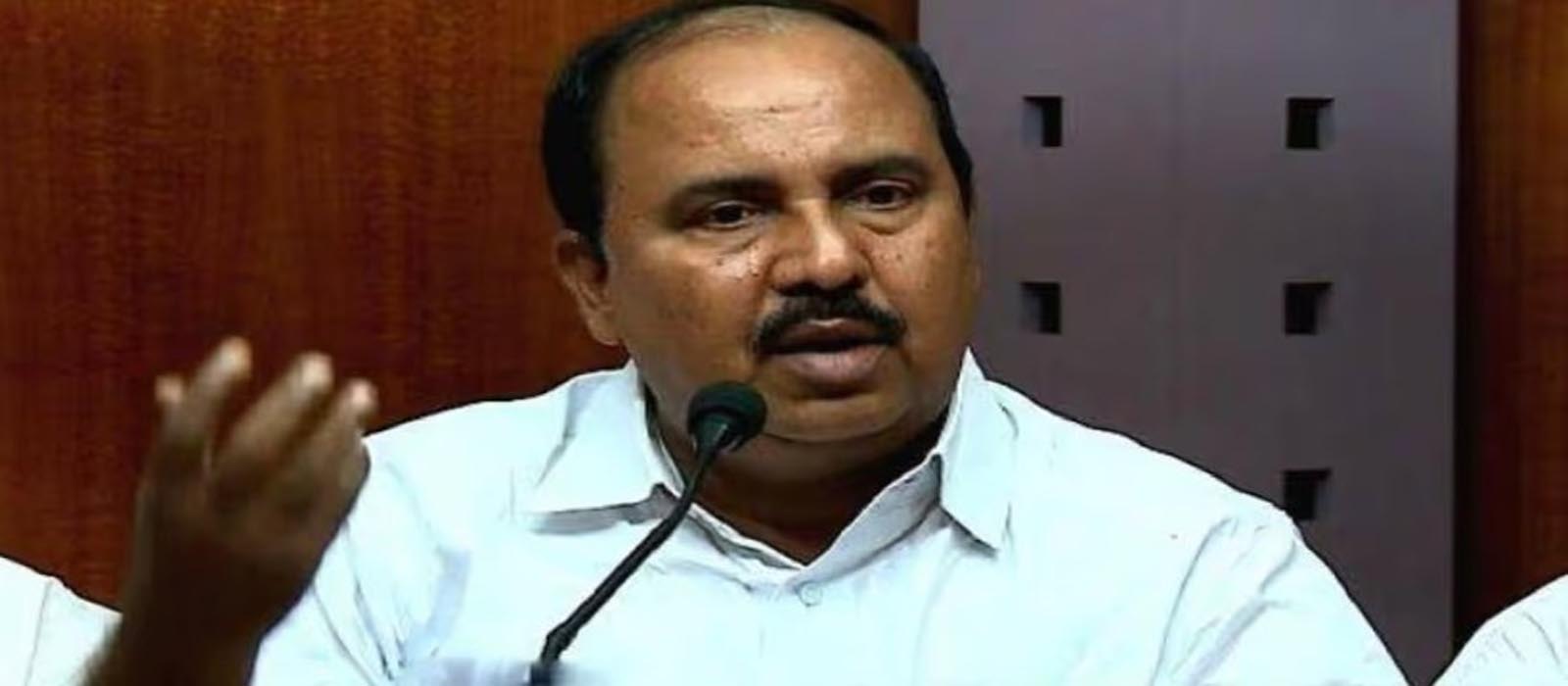 കശുവണ്ടി കോര്‍പ്പറേഷന്‍ അഴിമതി കേസ്; ‘കെ എം എബ്രഹാം മനഃപൂര്‍വം ഉണ്ടാക്കിയത്; കേസ് കേസിന്റെ വഴിക്ക് പോകട്ടെ’; ആര്‍ ചന്ദ്രശേഖരന്‍