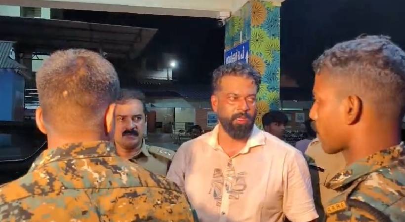 KPCC അധ്യക്ഷ സ്ഥാനം: ജോസഫ് വാഴക്കൻ ഡൽഹിയിൽ; ഖർഗെയും കെസിയുമായി കൂടിക്കാഴ്ച നടത്തും
