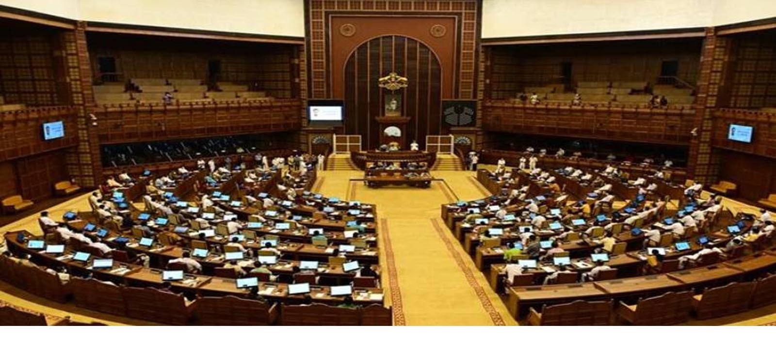 പി. എം ശ്രീ പദ്ധതി; നിയമസഭയിൽ പരസ്പരം പോരടിച്ച് ഭരണപക്ഷവും പ്രതിപക്ഷവും