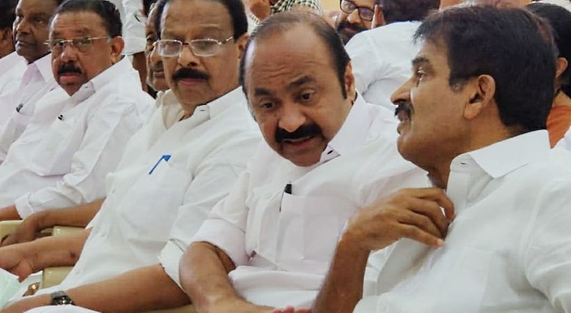 ഓണത്തിന് മുമ്പ് പുതിയ കെപിസിസി അധ്യക്ഷന്‍ ഉണ്ടായേക്കില്ല; ഇനിയും നടക്കാനുണ്ട് ഡല്‍ഹിയില്‍ നിര്‍ണായക ചര്‍ച്ചകള്‍