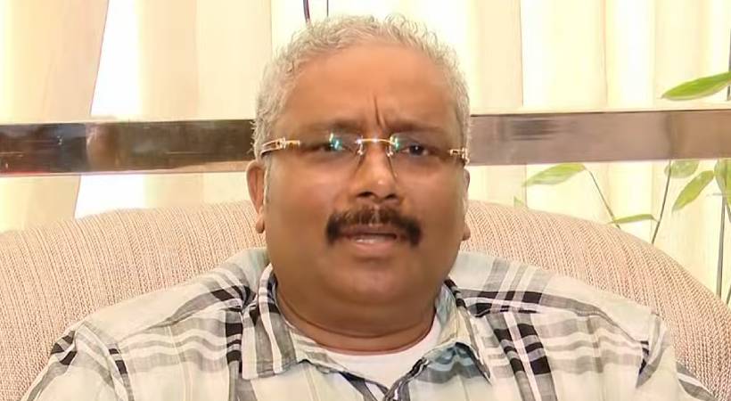 പിണറായി വിജയന് ഓര്മ്മപ്പിശക്, ദീർഘകാല വൈദ്യുതി കരാർ റദ്ദാക്കിയതിൽ ഉദ്യോഗസ്ഥ വീഴ്ച ഇല്ല; മറുപടിയുമായി കെഎസ്ഇബി മുൻ ചെയർമാൻ ബി. അശോക്
