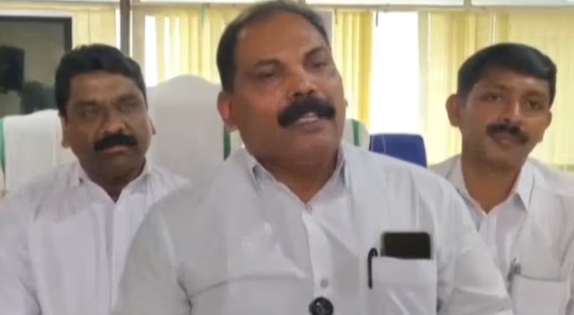 ഇടുക്കിയെ സമ്പൂര്‍ണ്ണ മലയോര ജില്ലയായി നിലനിര്‍ത്തം; മൂവാറ്റുപുഴ ജില്ലാ രൂപീകരണ ചര്‍ച്ചയില്‍ യുഡിഎഫില്‍ ഭിന്നത രൂക്ഷം