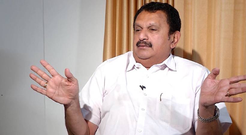 അടൂർ പ്രകാശിന്റെ വിമർശനം: പറയാനുള്ളത് പാർട്ടി വേദികളിൽ പറയണം, ഇങ്ങനെ പെരുമാറുന്നത് ശരിയല്ല: മന്ത്രി കെ മുരളീധരൻ