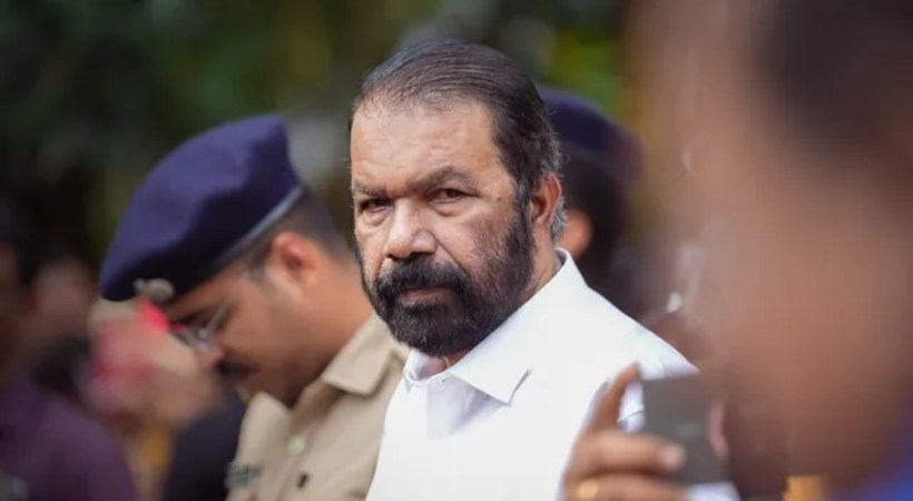 ആളെ കണ്ടു കിട്ടാൻ ഇല്ല എന്ന രീതിയിലാണ് ED നീക്കം, പിണറായിയുടെ വീട്ടിൽ നോട്ടീസ് പതിച്ചത് സർക്കാർ അറിഞ്ഞുള്ള നീക്കം: വി.ശിവൻകുട്ടി