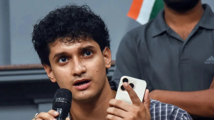 ആർക്കും സന്ദേശങ്ങൾ അയക്കാൻ സാധിക്കുന്നില്ല, വാട്സ്ആപ്പ് അക്കൗണ്ട് റെസ്ട്രിക്റ്റട് ആയി; ആരോപണവുമായി സിജെപി നേതാവ് സൗരവ് ദാസ്